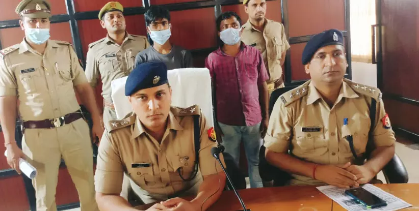 यूपी पुलिस ने पकड़ा 15 साल से भारत में रह रहे रोहिंग्या को, मिले फ़र्ज़ी दस्तावेज़, भारतीय पासपोर्ट से की थी दुबई की यात्रा