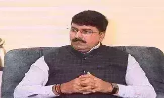 शिवसेना के बागी MP राहुल शेवाले ने आदित्य ठाकरे पर किया पलटवार, कहा - चुनाव में वर्ली के मतदाता देंगे जवाब, गद्दार कौन ?