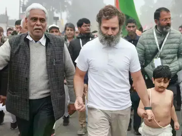 भारत जोड़ो में राहुल गांधी के साथ नंगे बदन चला बच्चा, बीजेपी ने कांग्रेस पर लगाया बाल शोषण का आरोप