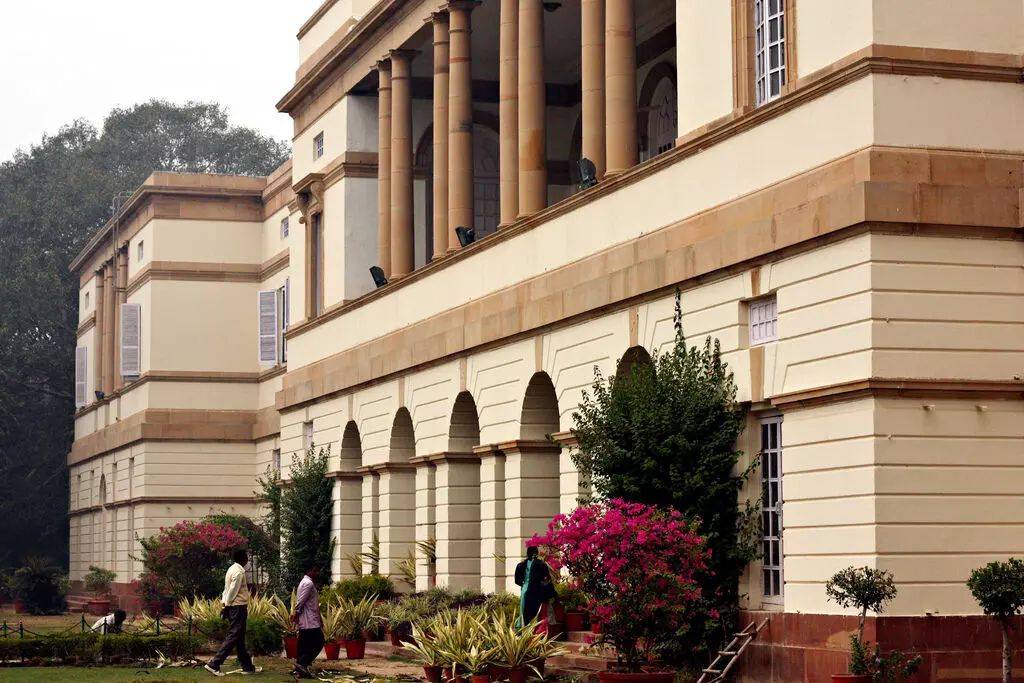 मोदी सरकार का बड़ा फैसला नेहरू का नाम संग्रहालय से हटाया गया, भड़की कांग्रेस