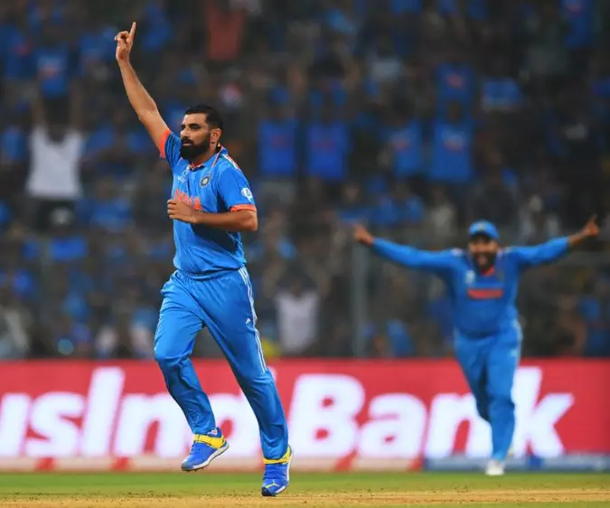 वर्ल्ड कप 2023: मोहम्मद शमी की गेंदबाजी ने न्यूजीलैंड के छुड़ाए छक्के, टीम इंडिया का फाइनल का टिकट किया पक्का